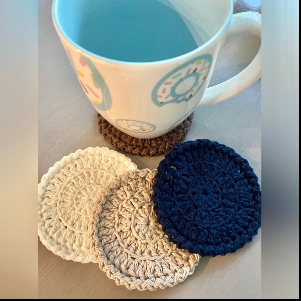 4 Crochet Coasters Handmade - 100% Cotton - Handmade by Seller - Picture 3 of 6